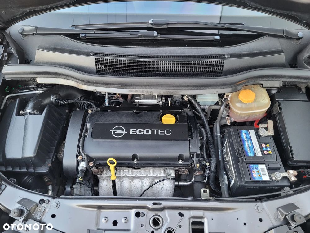 Opel Zafira 1.8 Sport - 16