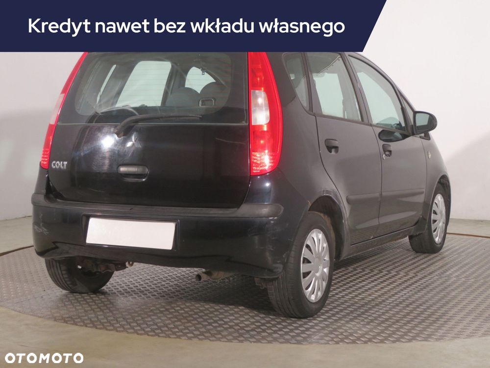 Mitsubishi Colt - 7