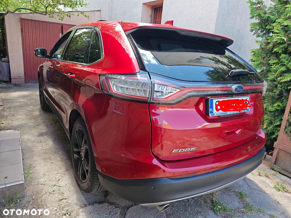 Ford Edge 2.0 TDCi Twin-Turbo 4WD Titanium - 12