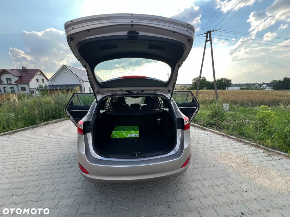 Hyundai i30 - 29