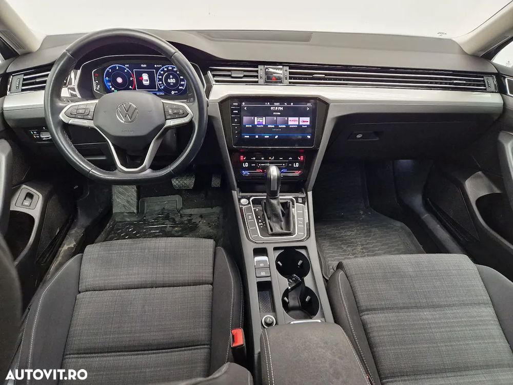 Volkswagen Passat 2.0 TDI DSG Comfortline - 7