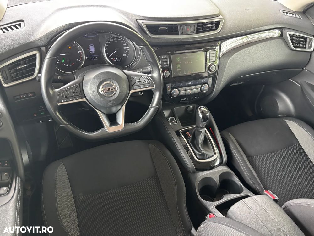 Nissan Qashqai - 14