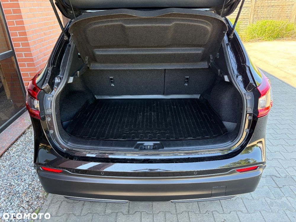 Nissan Qashqai 1.2 DIG-T N-Connecta - 31