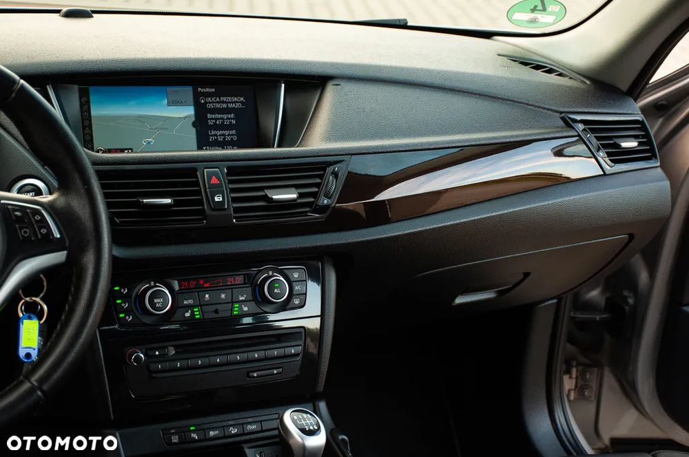 BMW X1 sDrive18d - 29