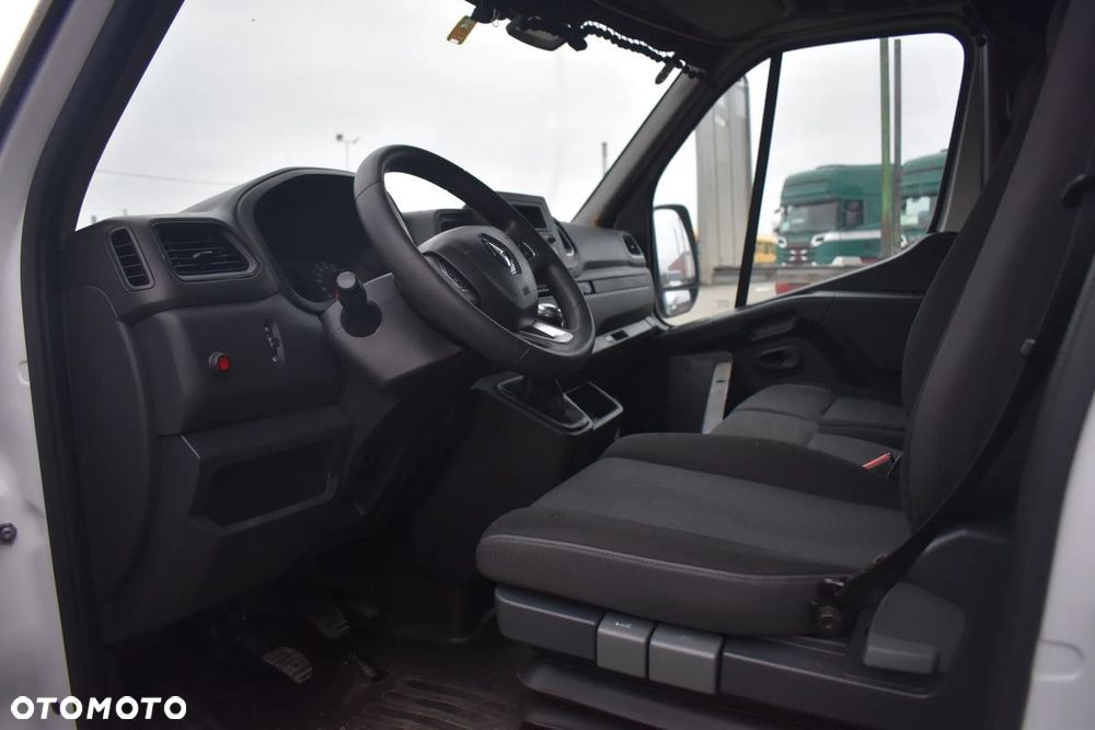 Renault Master - 16