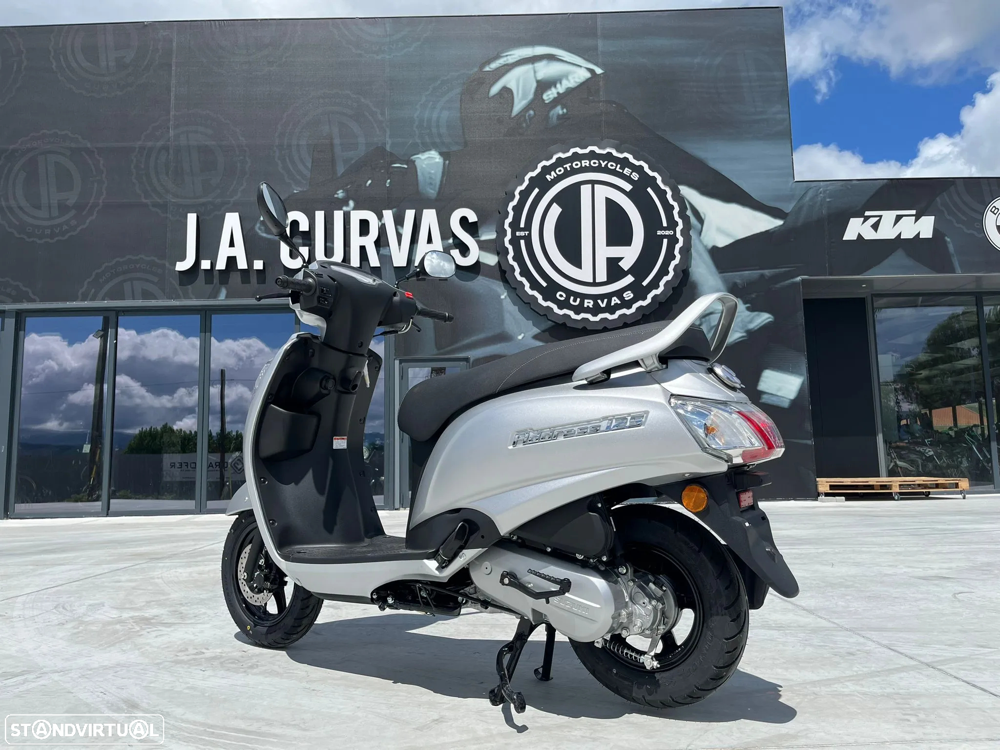 Suzuki Adress 125 - 6