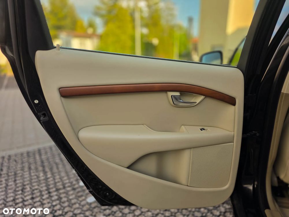 Volvo V70 - 26