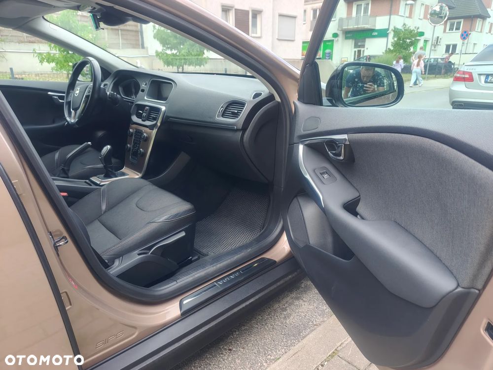 Volvo V40 Cross Country D2 - 7