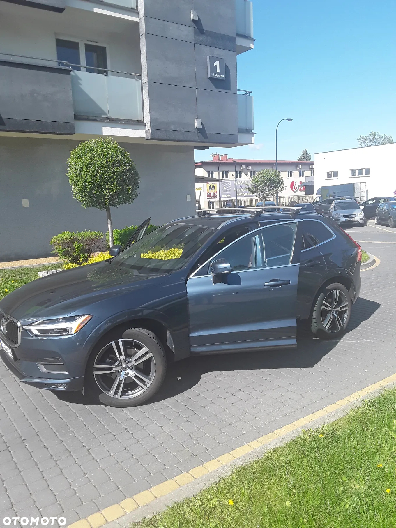 Volvo XC 60 T5 AWD Momentum - 9