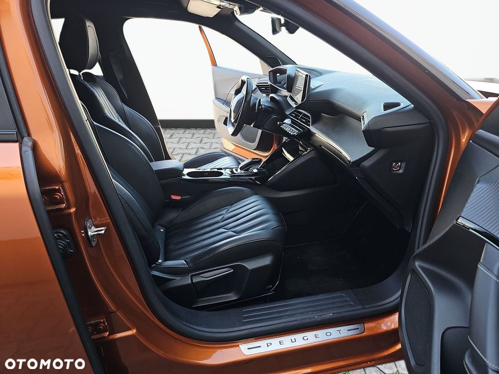 Peugeot 2008 1.2 PureTech GT Pack S&S EAT8 - 20