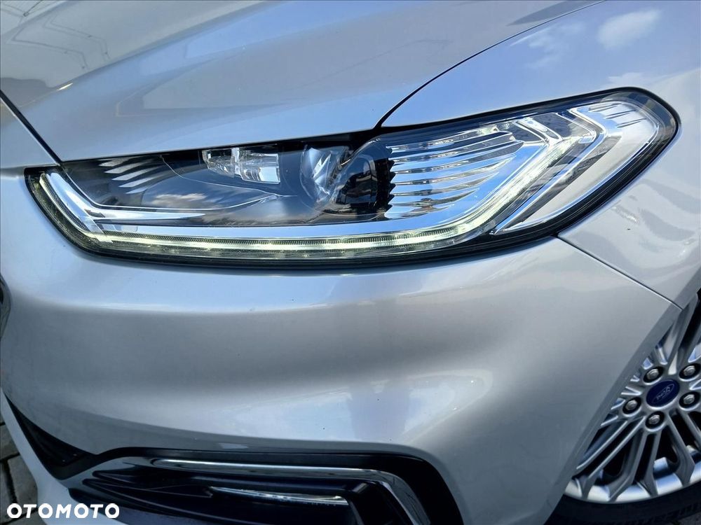 Ford Mondeo 2021