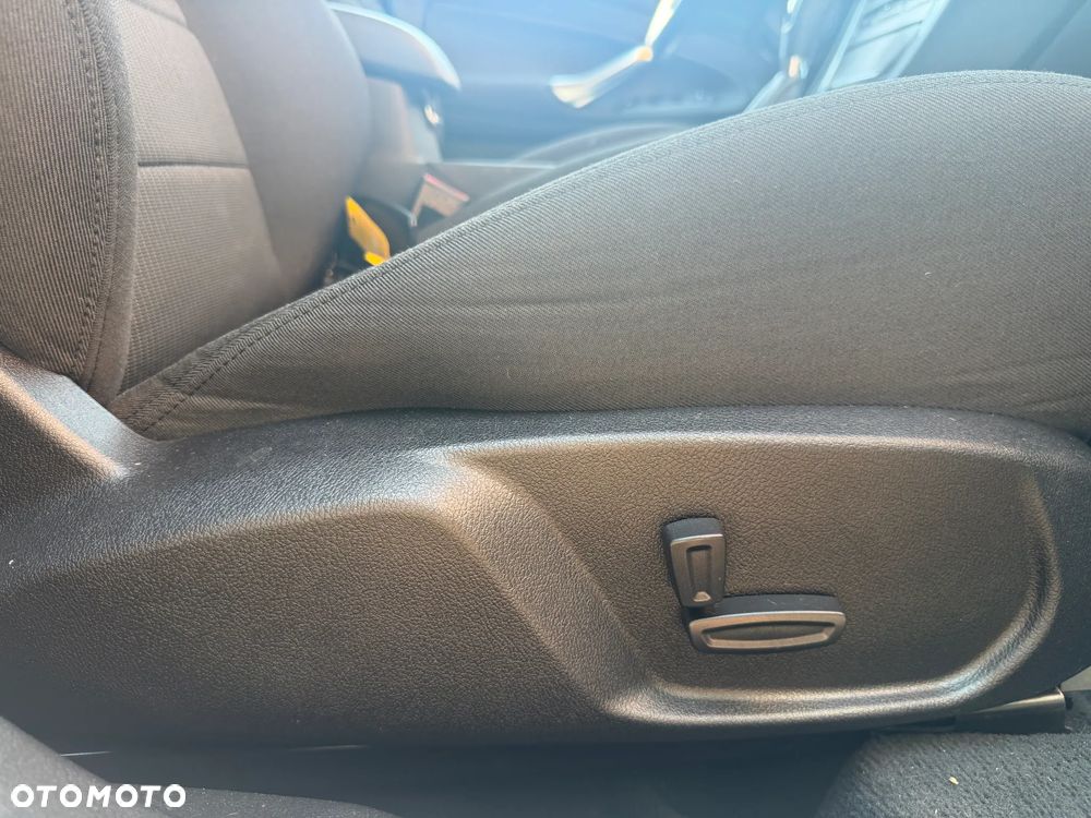 Ford Mondeo - 13