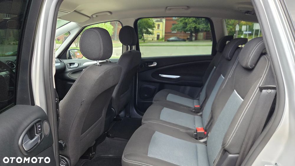 Ford S-Max 2.0 TDCi DPF Titanium - 19