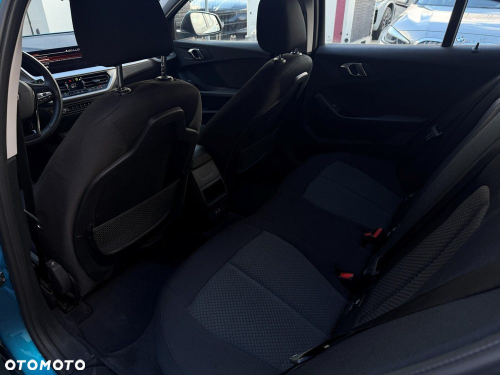 BMW Seria 1 118i - 19