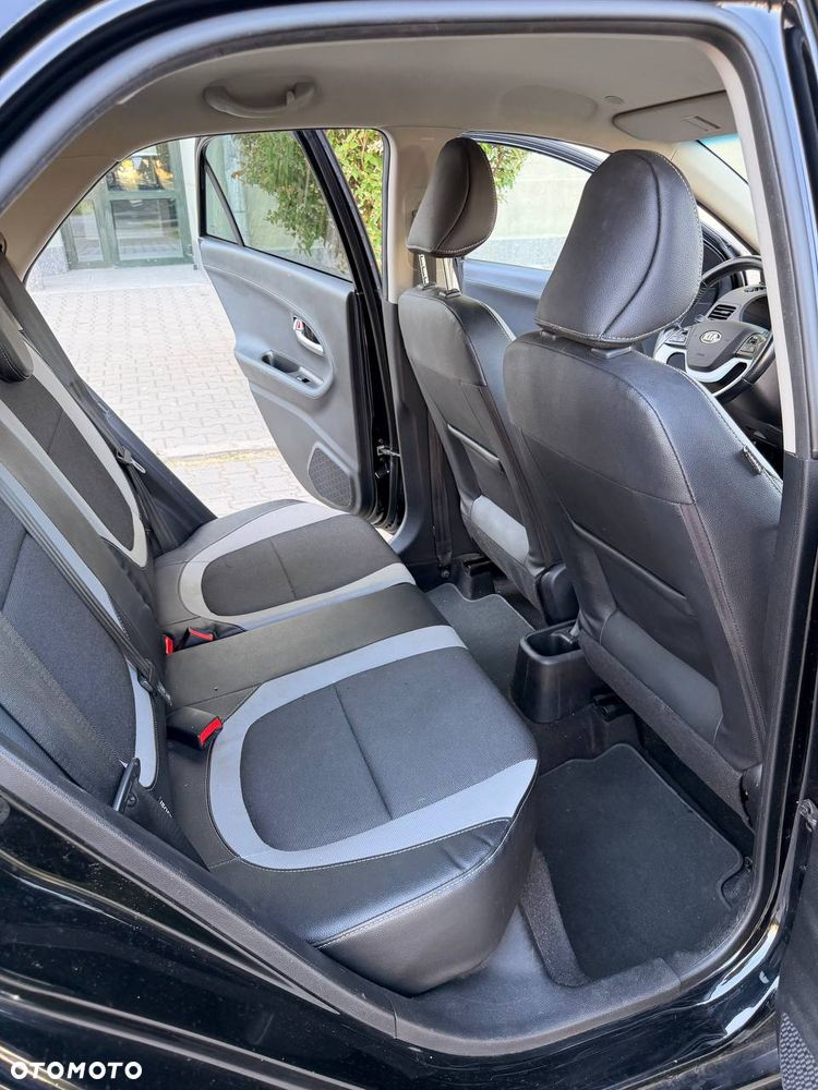 Kia Picanto - 21