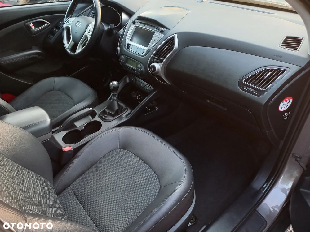 Hyundai ix35 1.7 CRDi Comfort 2WD - 22