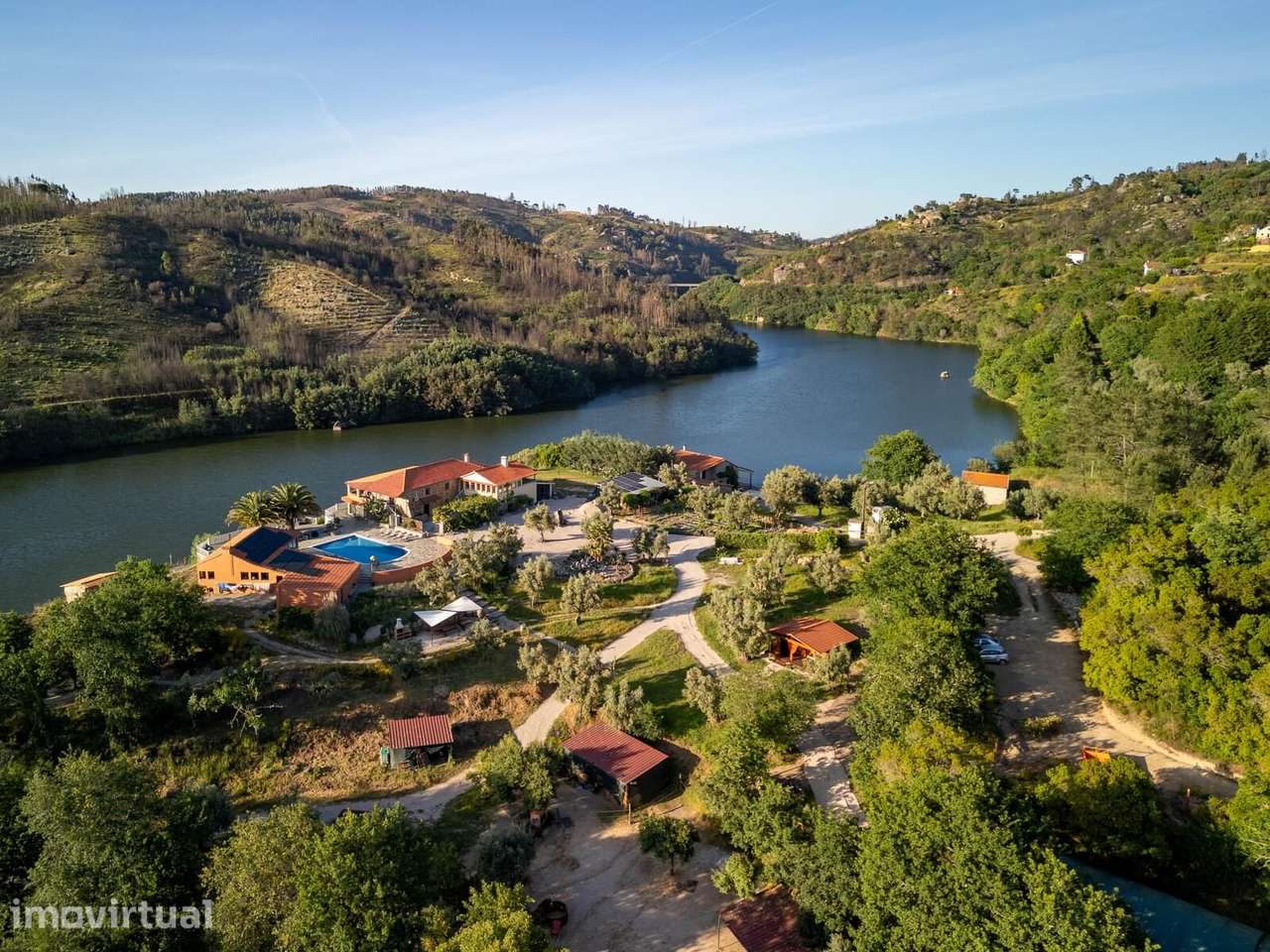 Quinta 10.5 ha - Grande imagem: 4/48