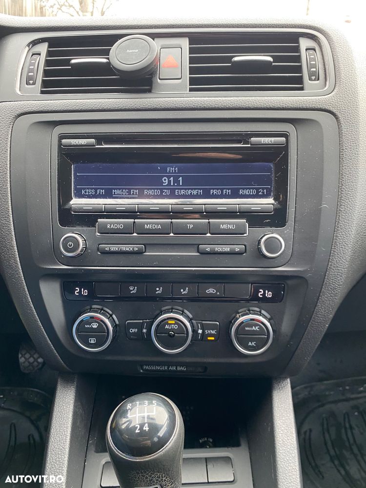 Volkswagen Jetta 1.6 TDI CR DPF Trendline - 7