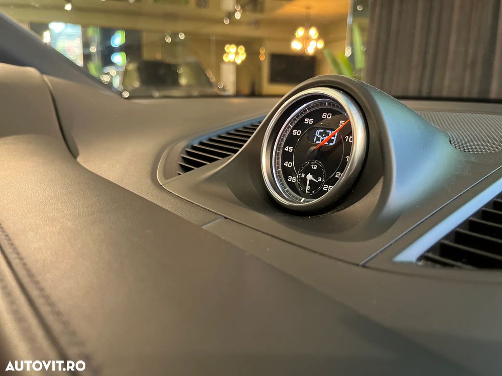 Porsche Macan - 22