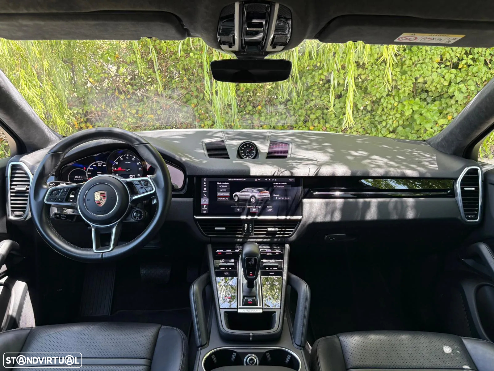 Porsche Cayenne Coupé Platinum Edition - 23