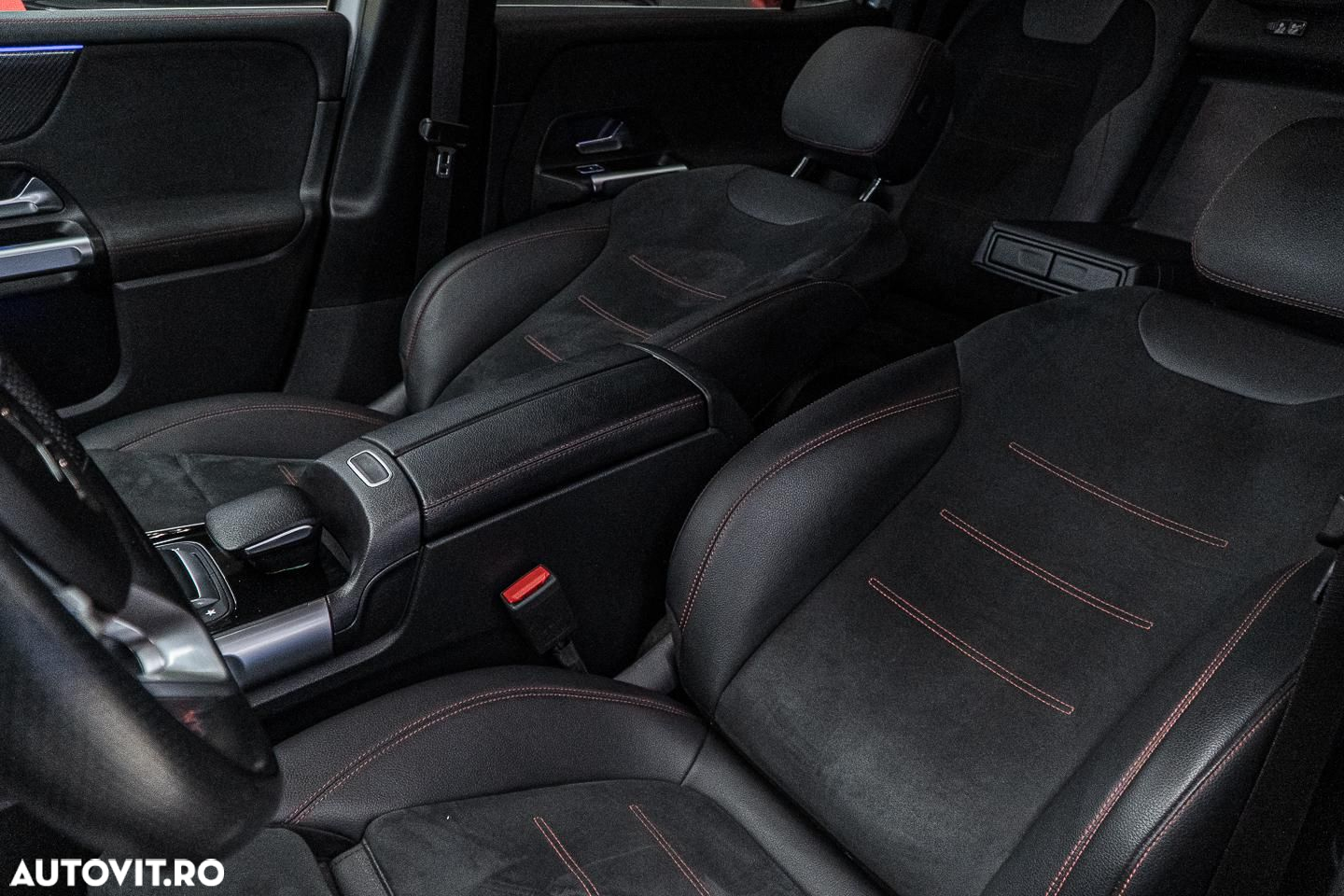 Mercedes-Benz GLB 250 4MATIC Aut. - 14