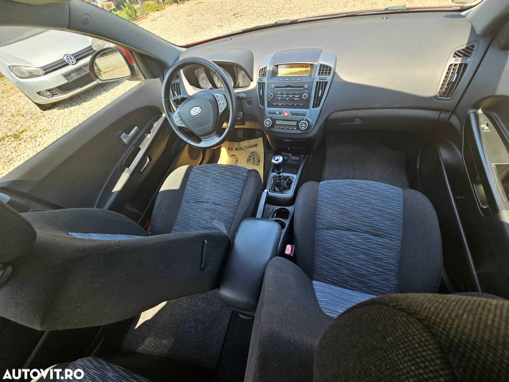 Kia Ceed 1.6 CRDi 115 ISG Vision - 6