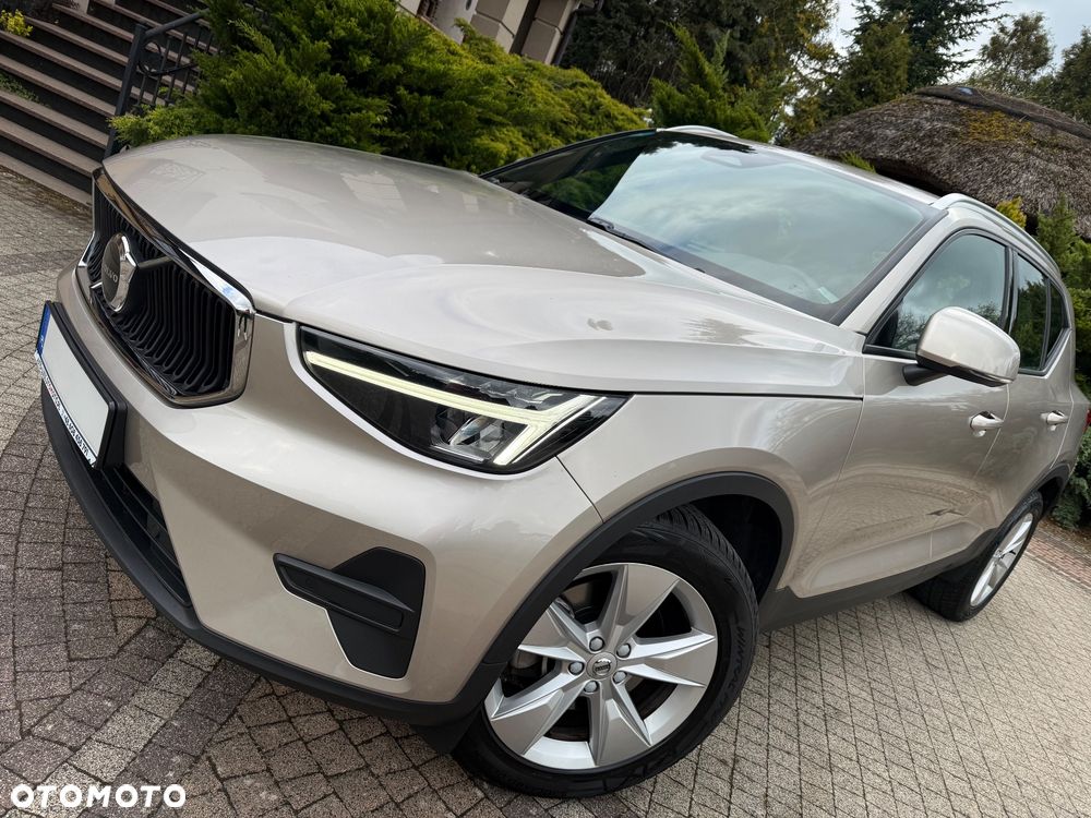 Volvo XC 40 B3 B DKG Plus Bright - 9