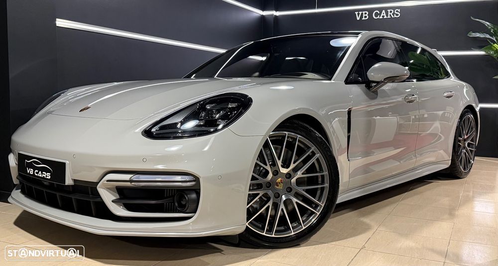 Porsche Panamera Sport Turismo 4 E-Hybrid Platinum Edition PDLS