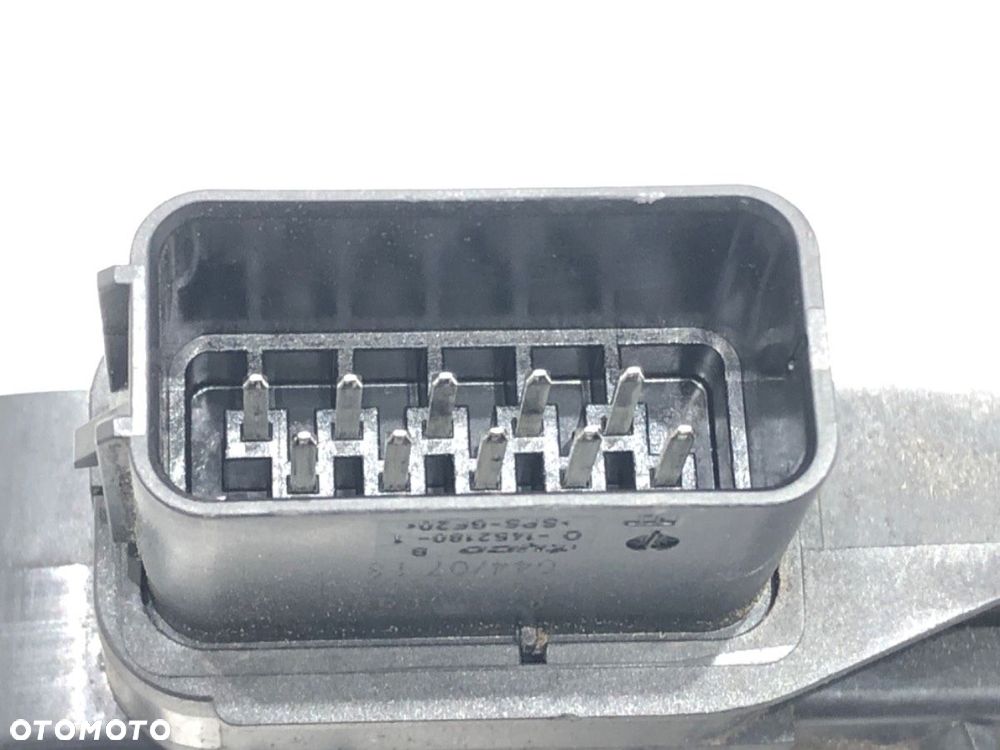 ZAMEK DRZWI LEWY PRZÓD - 125.00 PLN - VOLVO V50 (545) 2003 - 2012 2.0 D 100 kW [136 KM] olej - 3