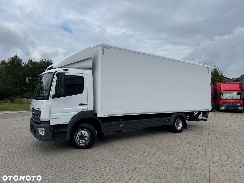 Mercedes-Benz ATEGO - 3