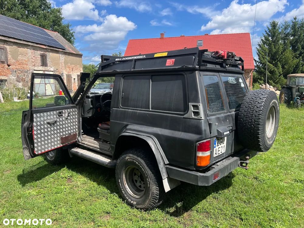 Nissan Patrol 2.8 TD SWB SLX - 20