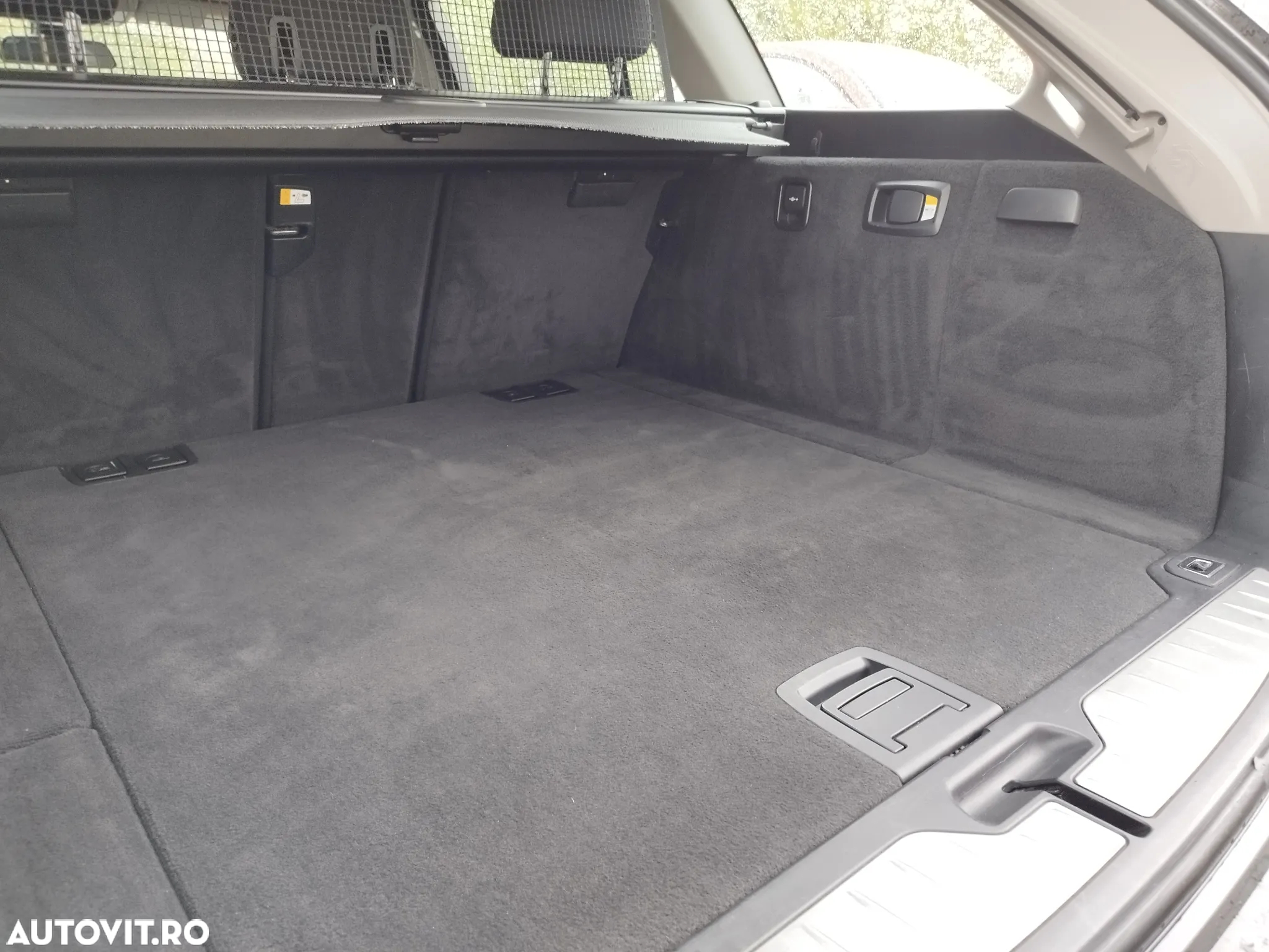 BMW Seria 5 520d Touring Blue Performance - 29