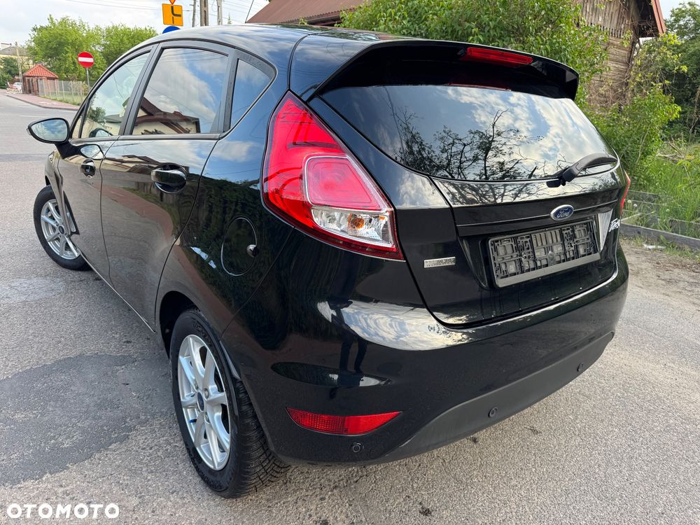 Ford Fiesta 1.0 EcoBoost Start-Stop Champions Edition - 5