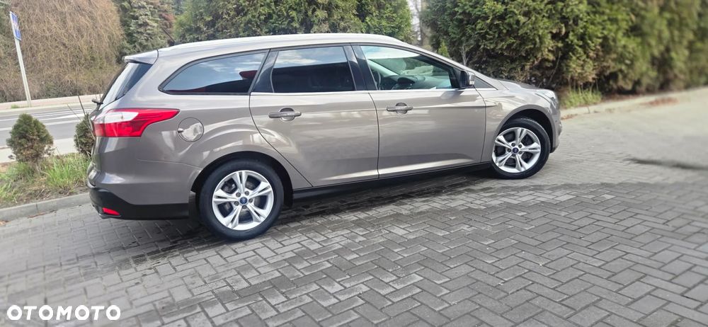 Ford Focus 1.6 EcoBoost Start-Stopp-System Titanium - 17