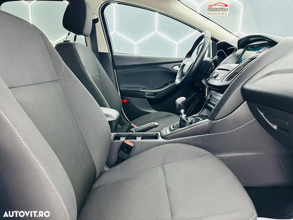 Ford Focus 1.5 EcoBoost Active Business - 18
