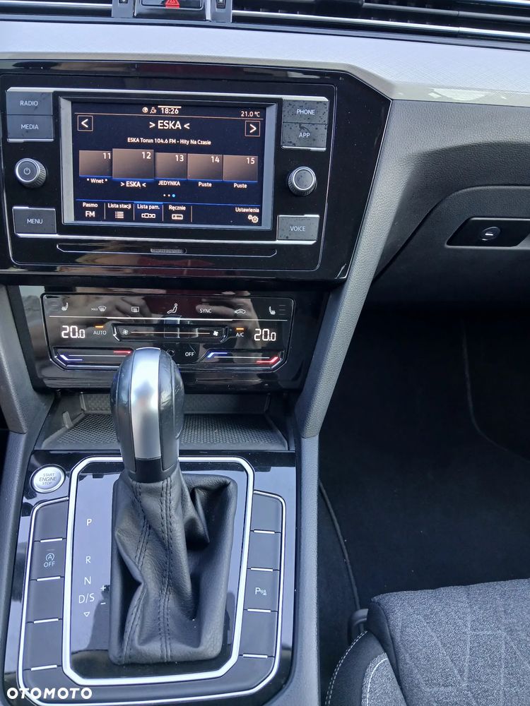 Volkswagen Passat 1.5 TSI EVO Business DSG - 8
