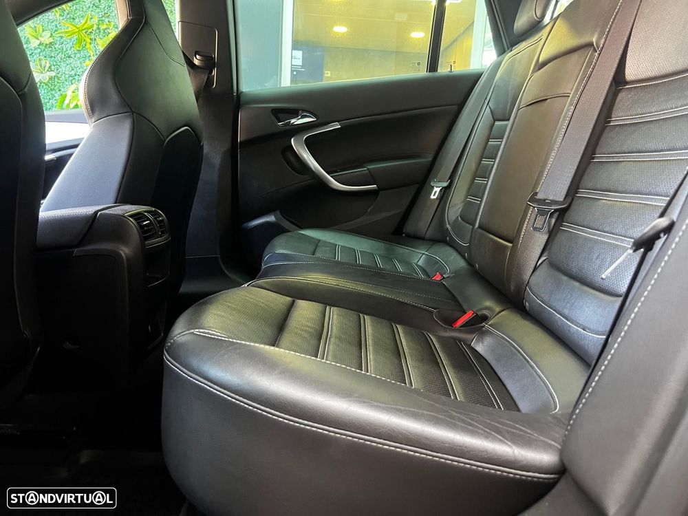 Opel Insignia Sports Tourer 2.0 CDTi Cosmo S/S - 12