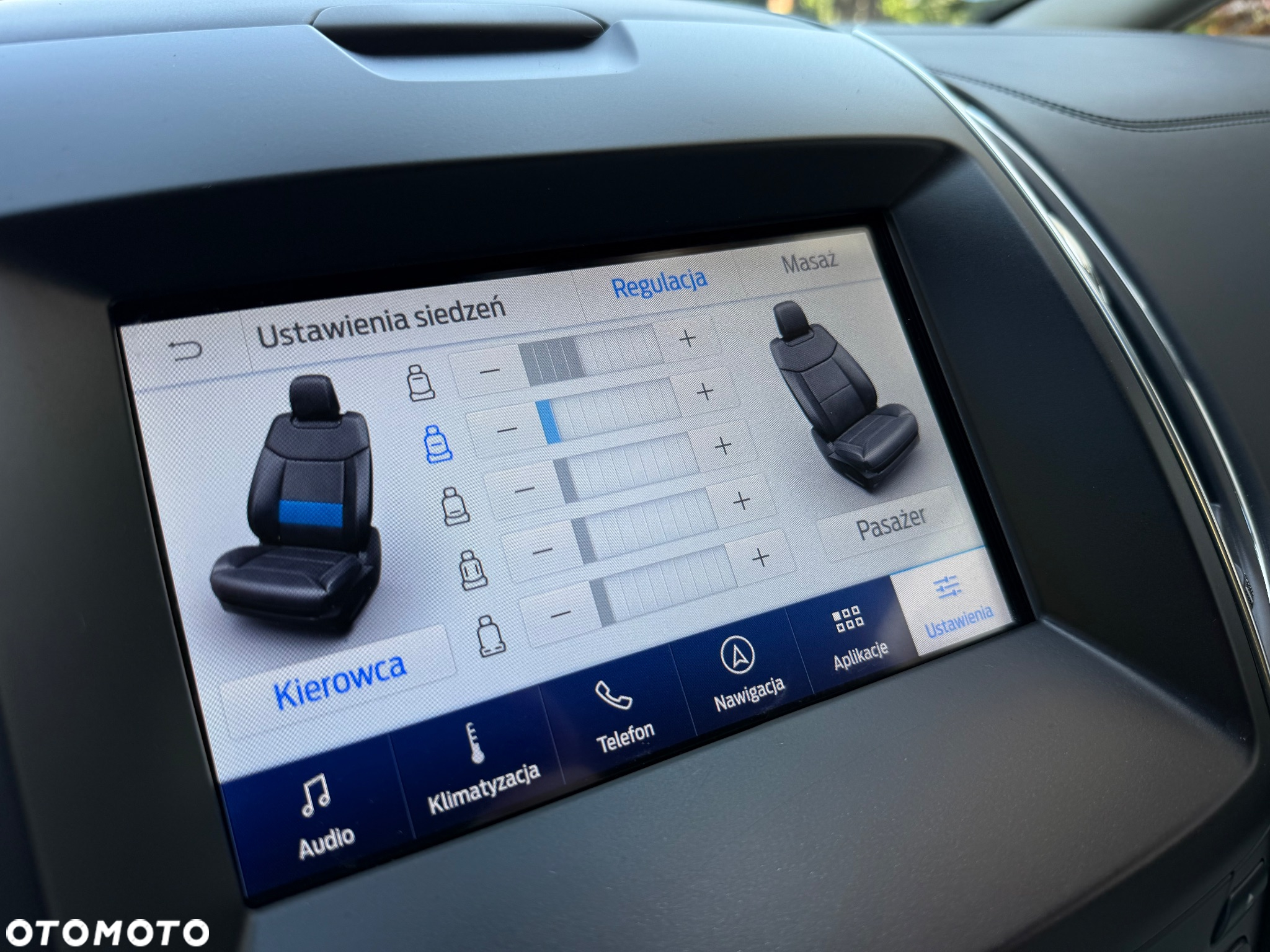 Ford S-Max 2.0 EcoBlue VIGNALE - 26