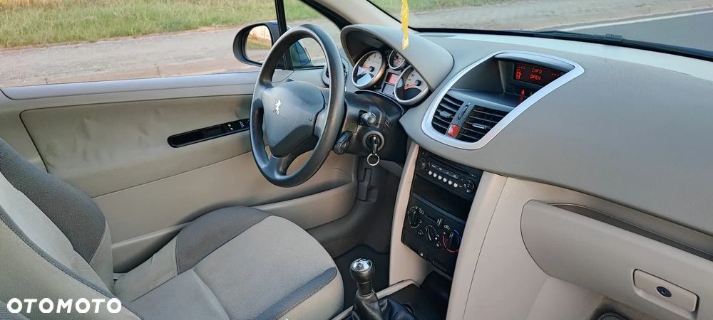 Peugeot 207 95 VTi Premium - 14