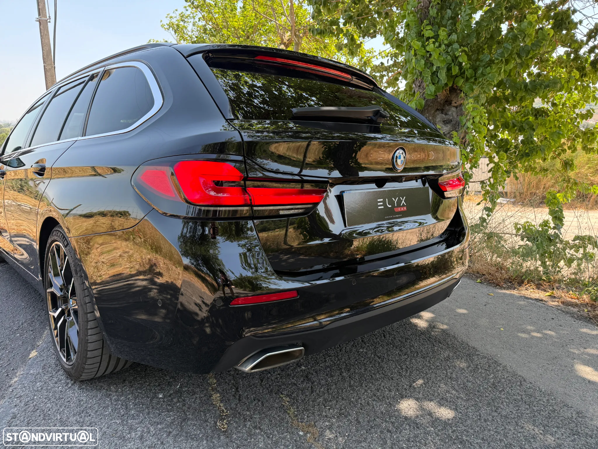 BMW 530 e Pack Desportivo M - 15