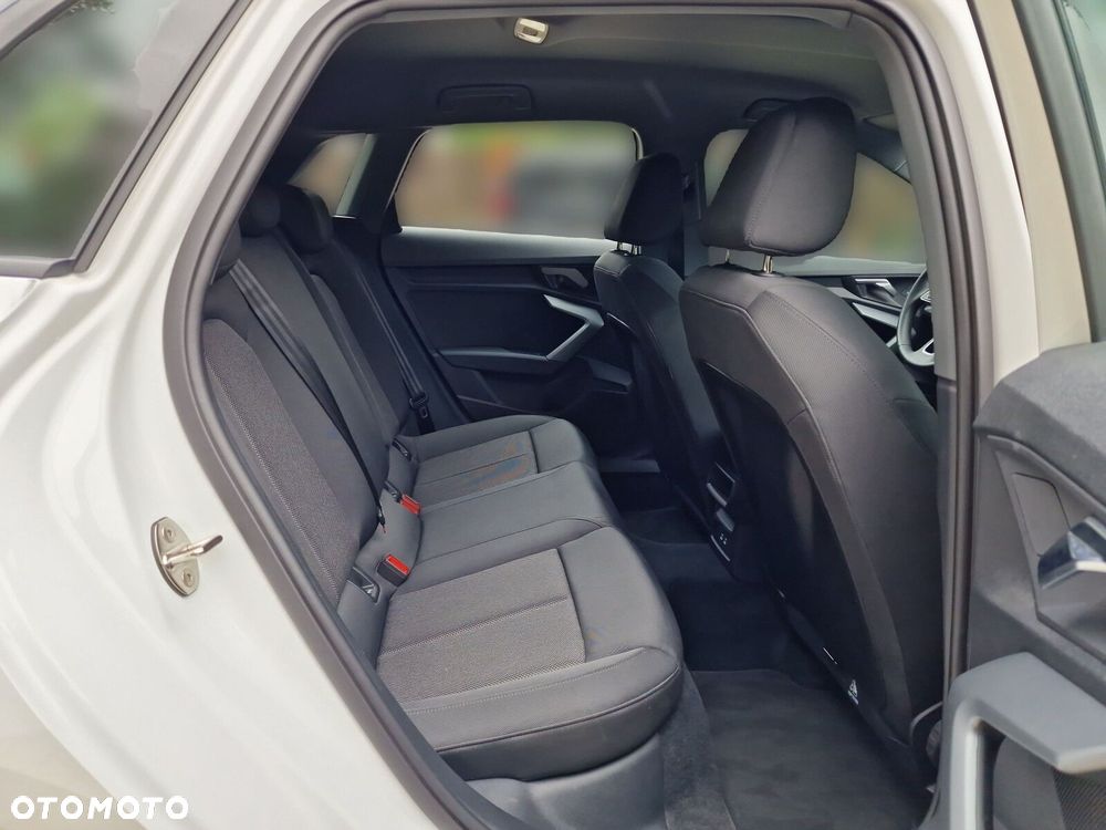 Audi A3 Sportback 30 TFSI mHEV S tronic - 27