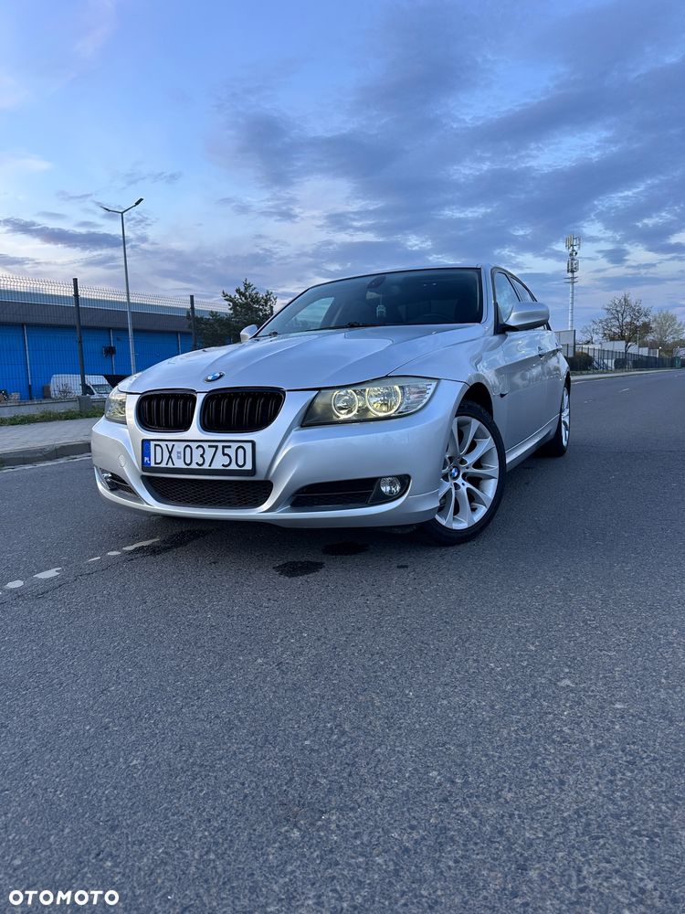 BMW Seria 3 320d DPF - 30