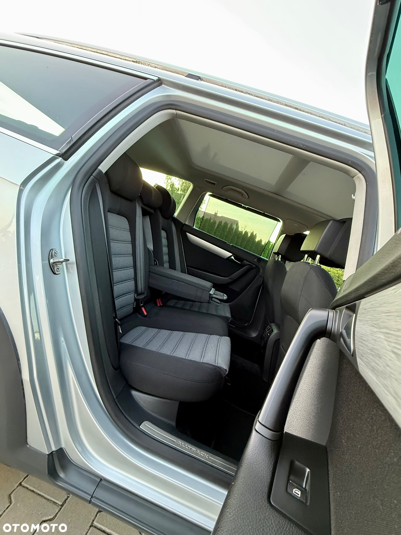 Volkswagen Passat Alltrack 2.0 TDI - 13