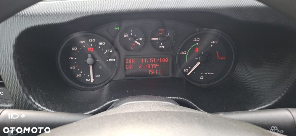 Iveco DAILY - 12