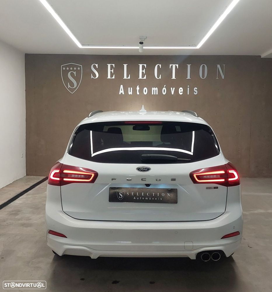 Ford Focus SW 1.0 EcoBoost MHEV ST-Line - 11