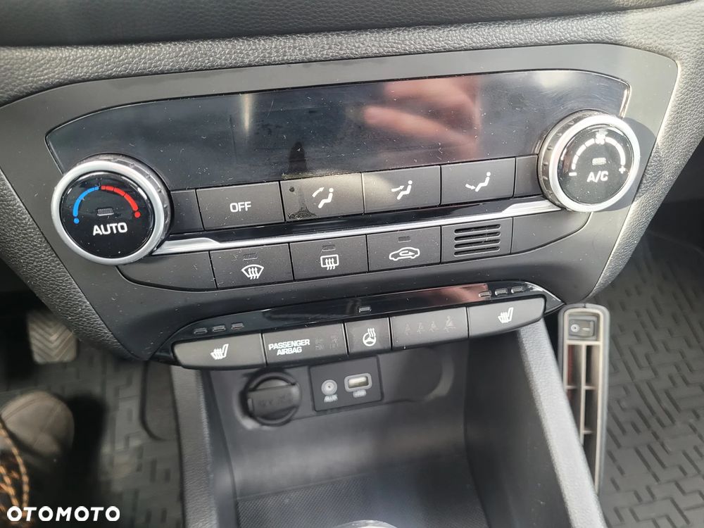 Hyundai i20 1.0 T-GDI BlueDrive - 10