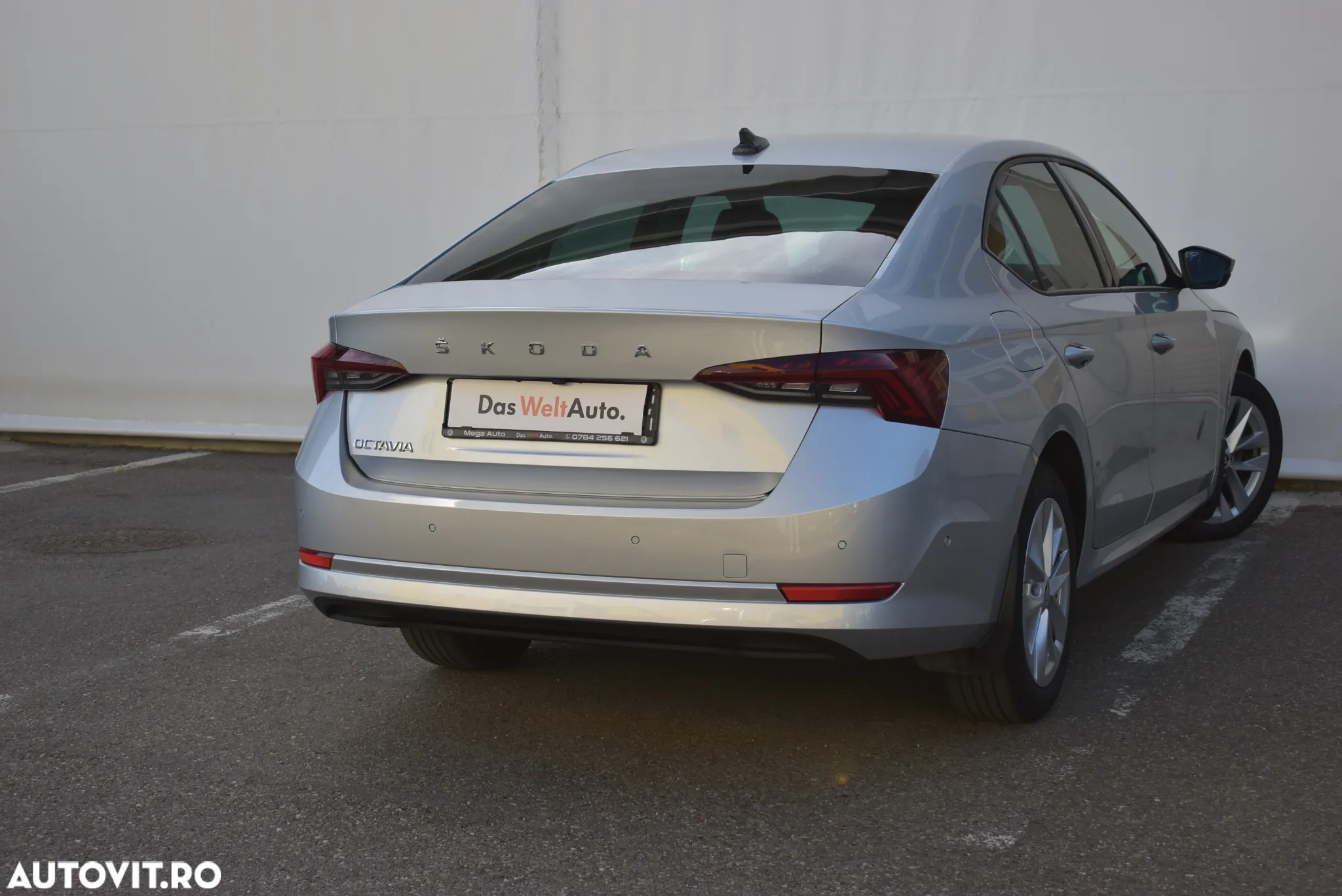 Skoda Octavia 2.0 TDI DSG Style - 8