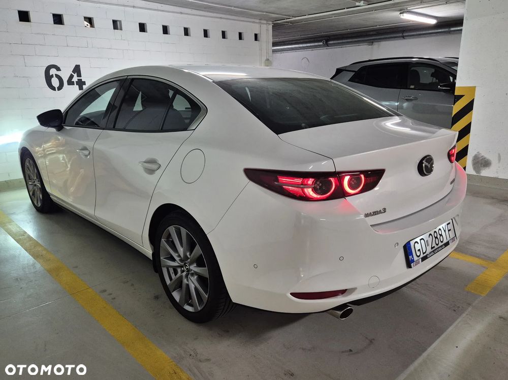 Mazda 3 2.0 mHEV Hikari - 5