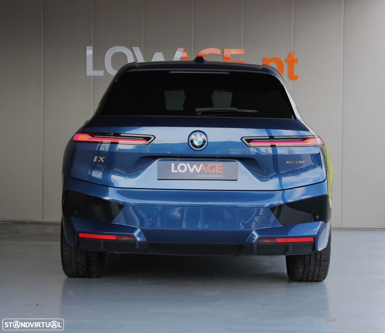 BMW iX xDrive 50 Pack Desportivo - 11