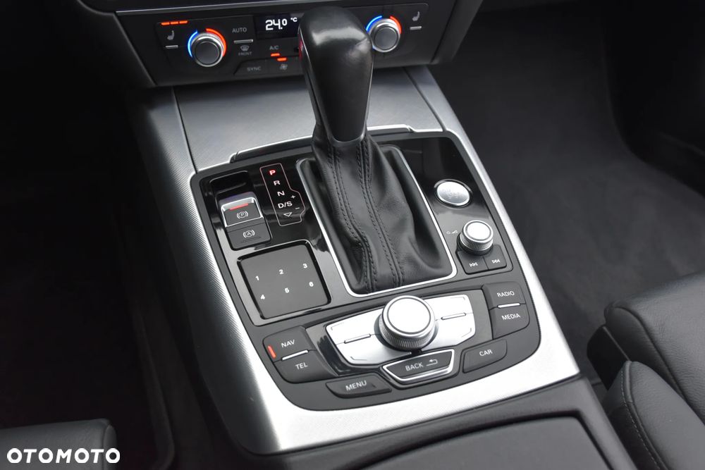 Audi A6 Avant 2.0 TDI Ultra DPF S tronic - 23